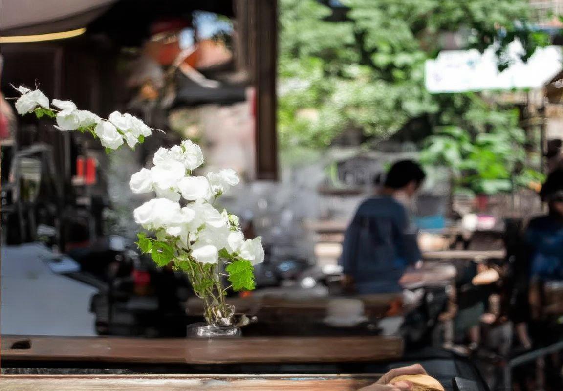 半岛电力VS墨尔本城：足球巅峰对决激情盘点(图2)